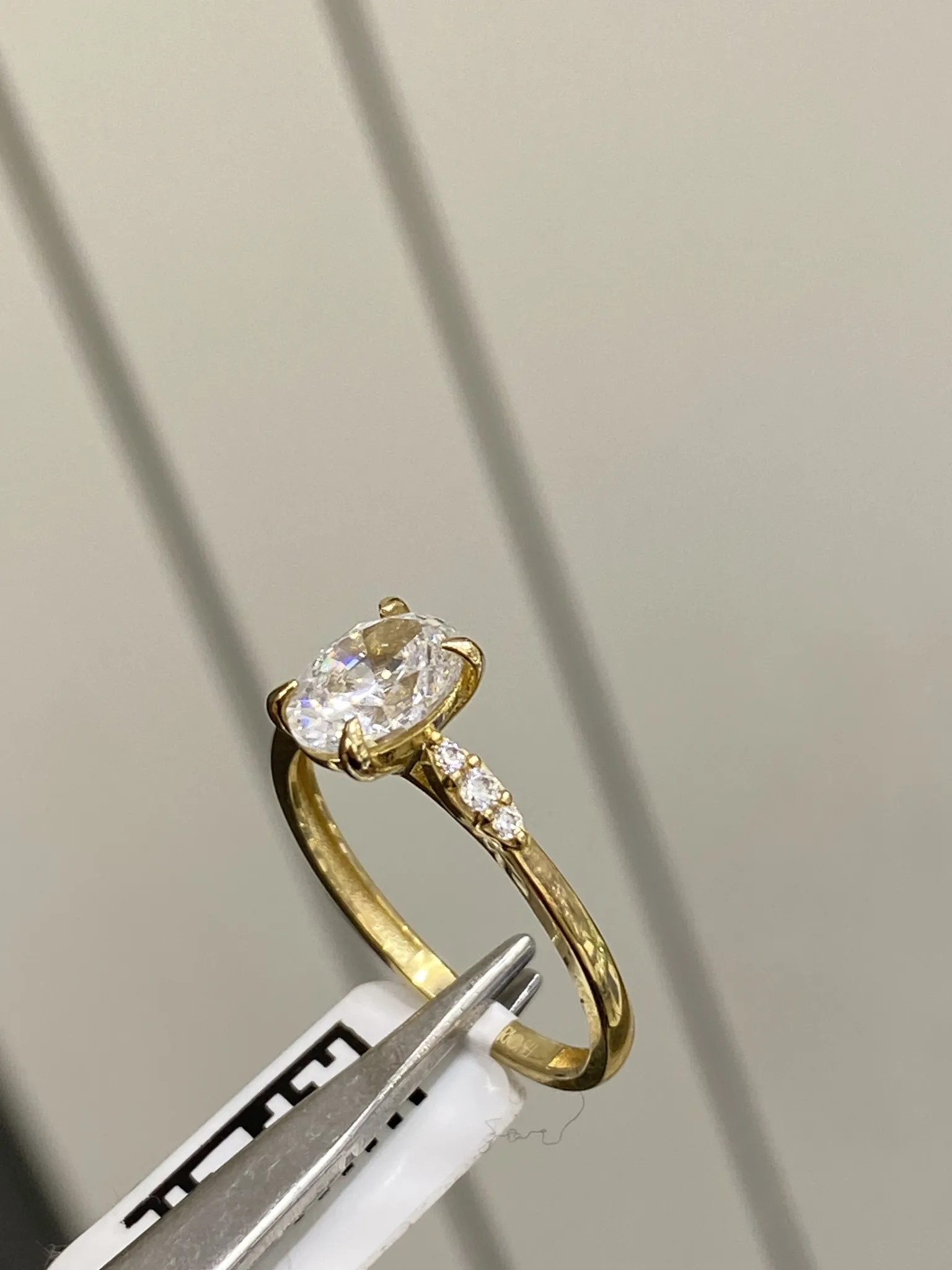 Favori Marka Oval Kesim Yüzük