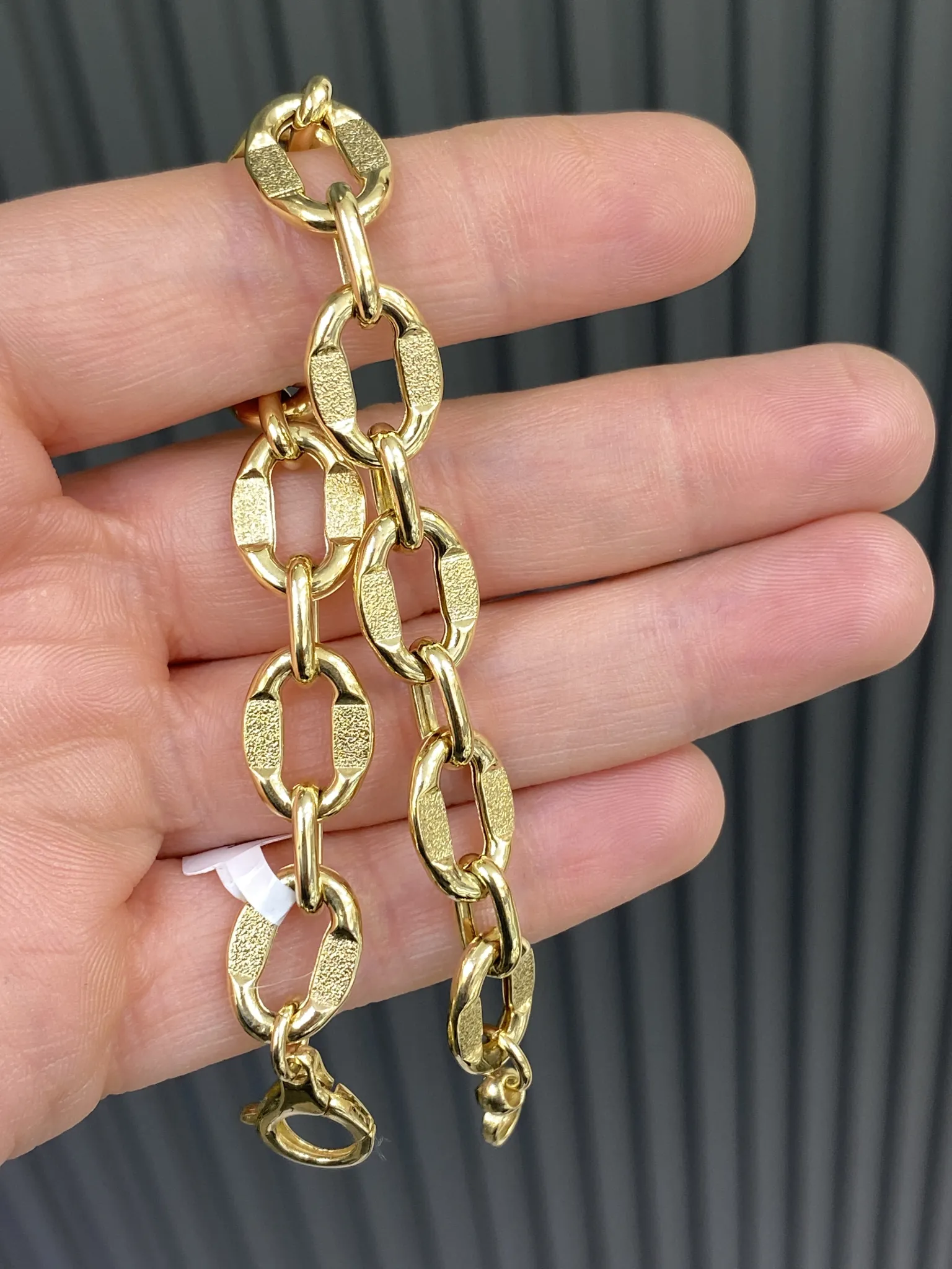 Favori Marka İtalyan Model Bileklik 