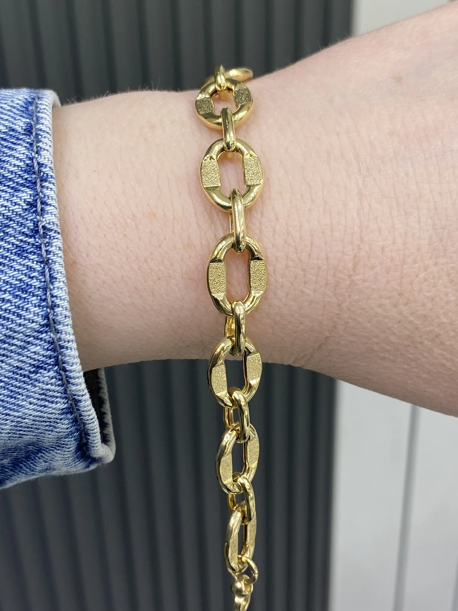 Favori Marka İtalyan Model Bileklik 