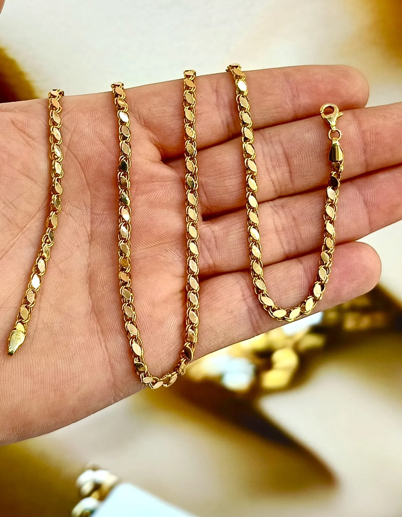 Favori Marka Pullu Model Zincir 55CM