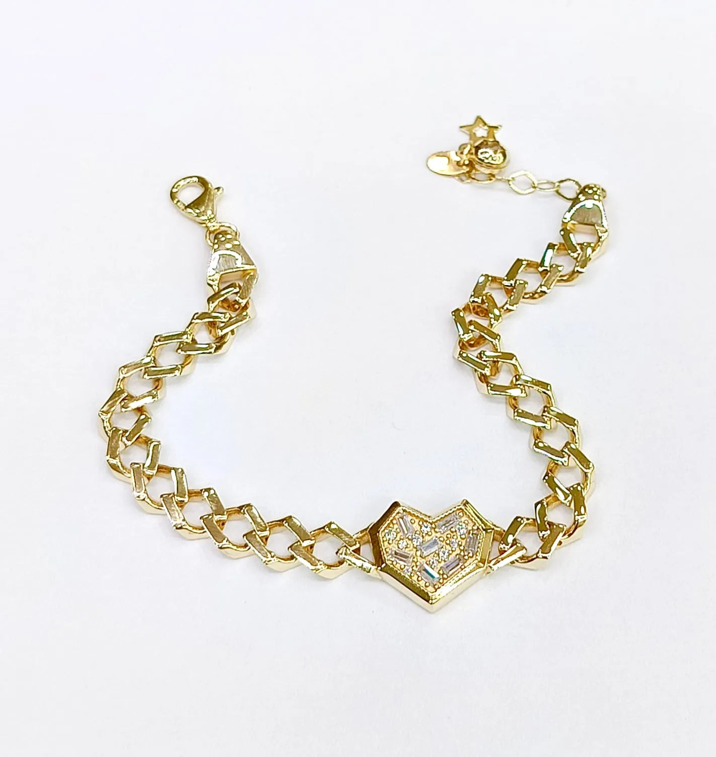 Favori Marka Kalpli Model Bileklik 