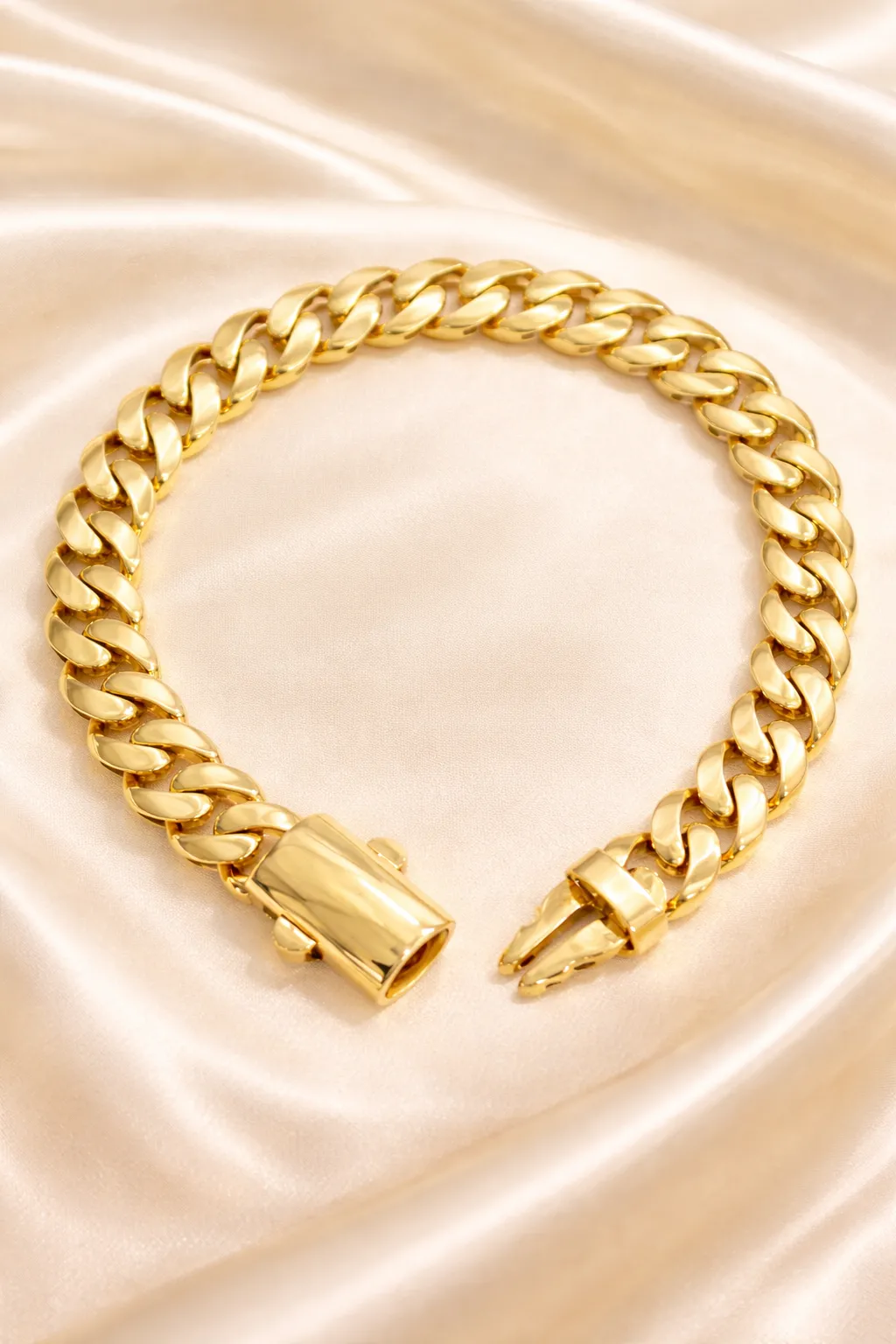 Favori Marka Gurmet Model Bileklik