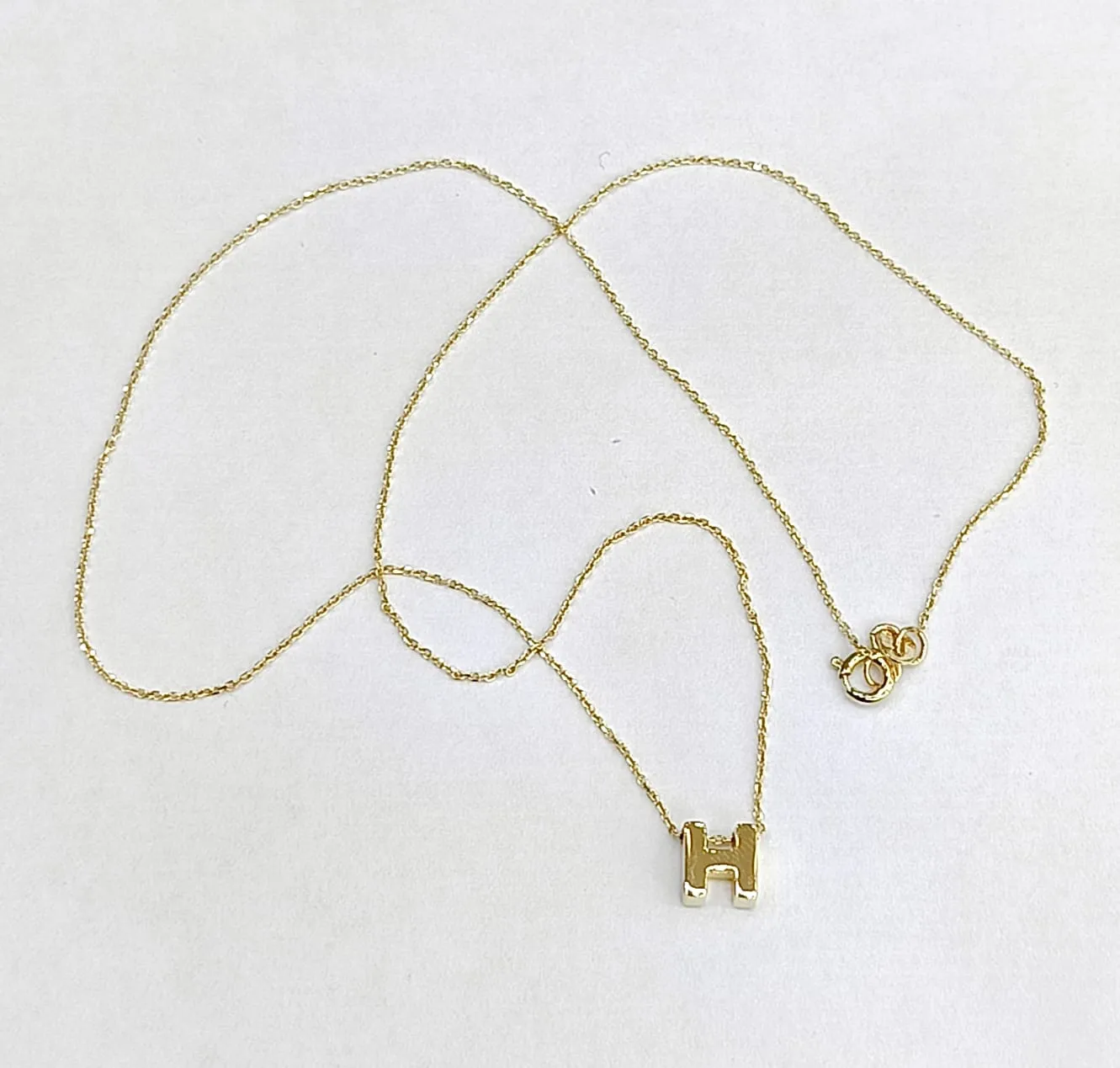 Favori Marka H Harfi Kolye