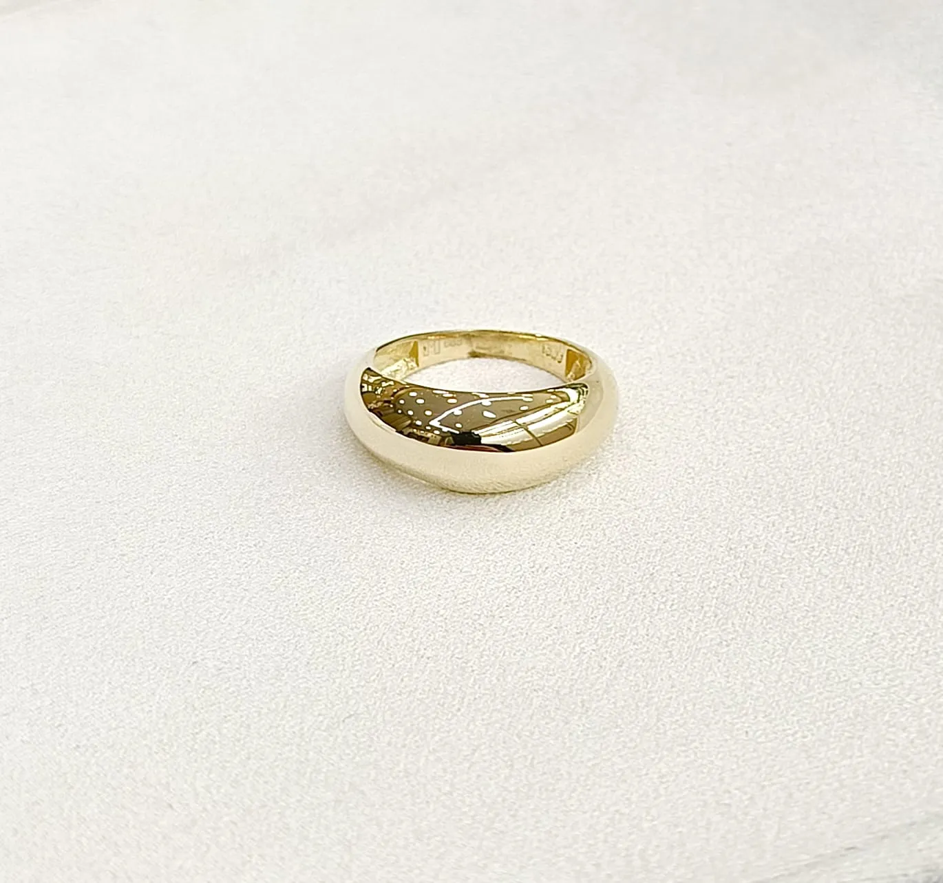 Favori Marka İtalyan Model Bombeli Yüzük