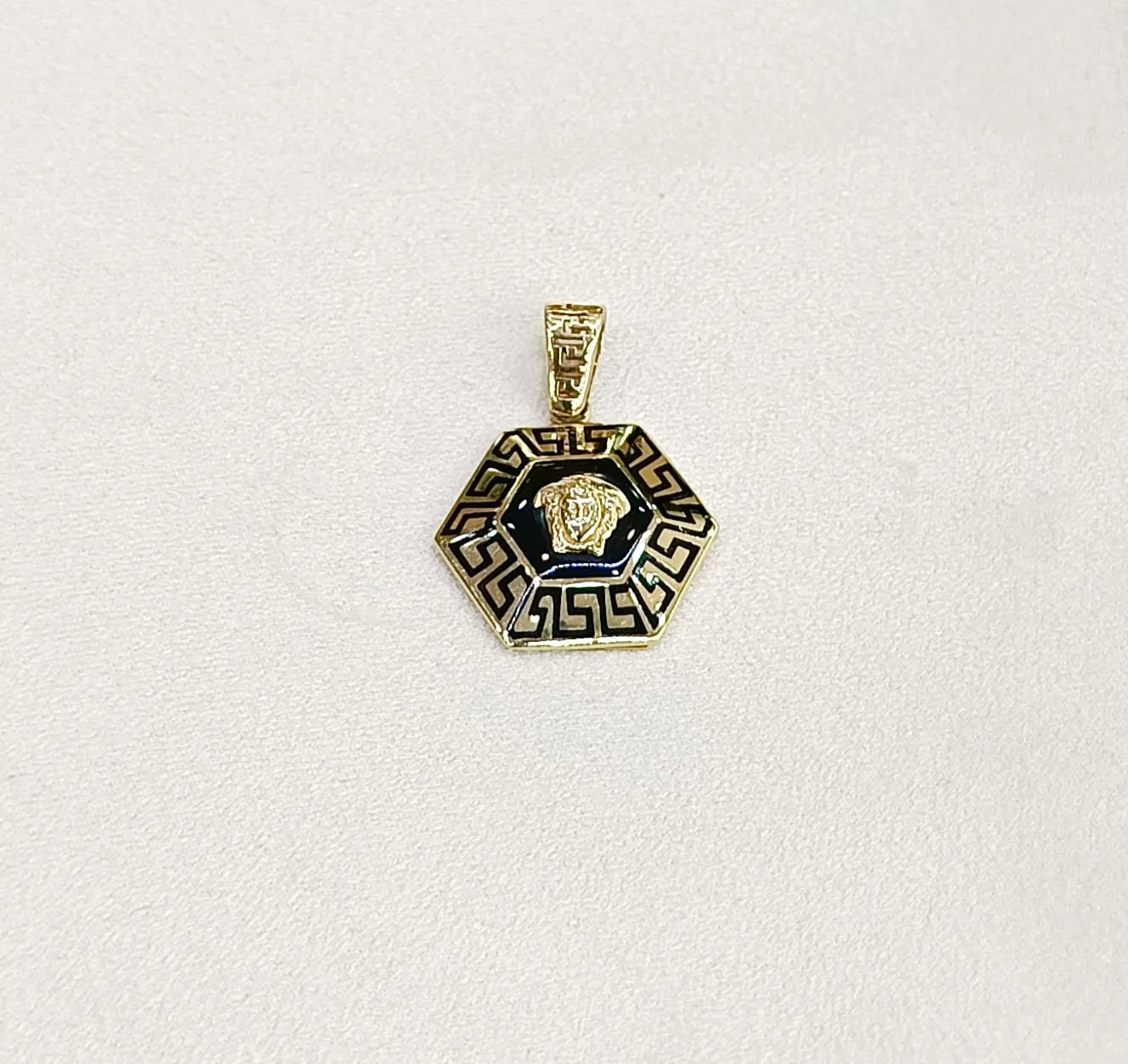 Favori Marka İtalyan Model Uç