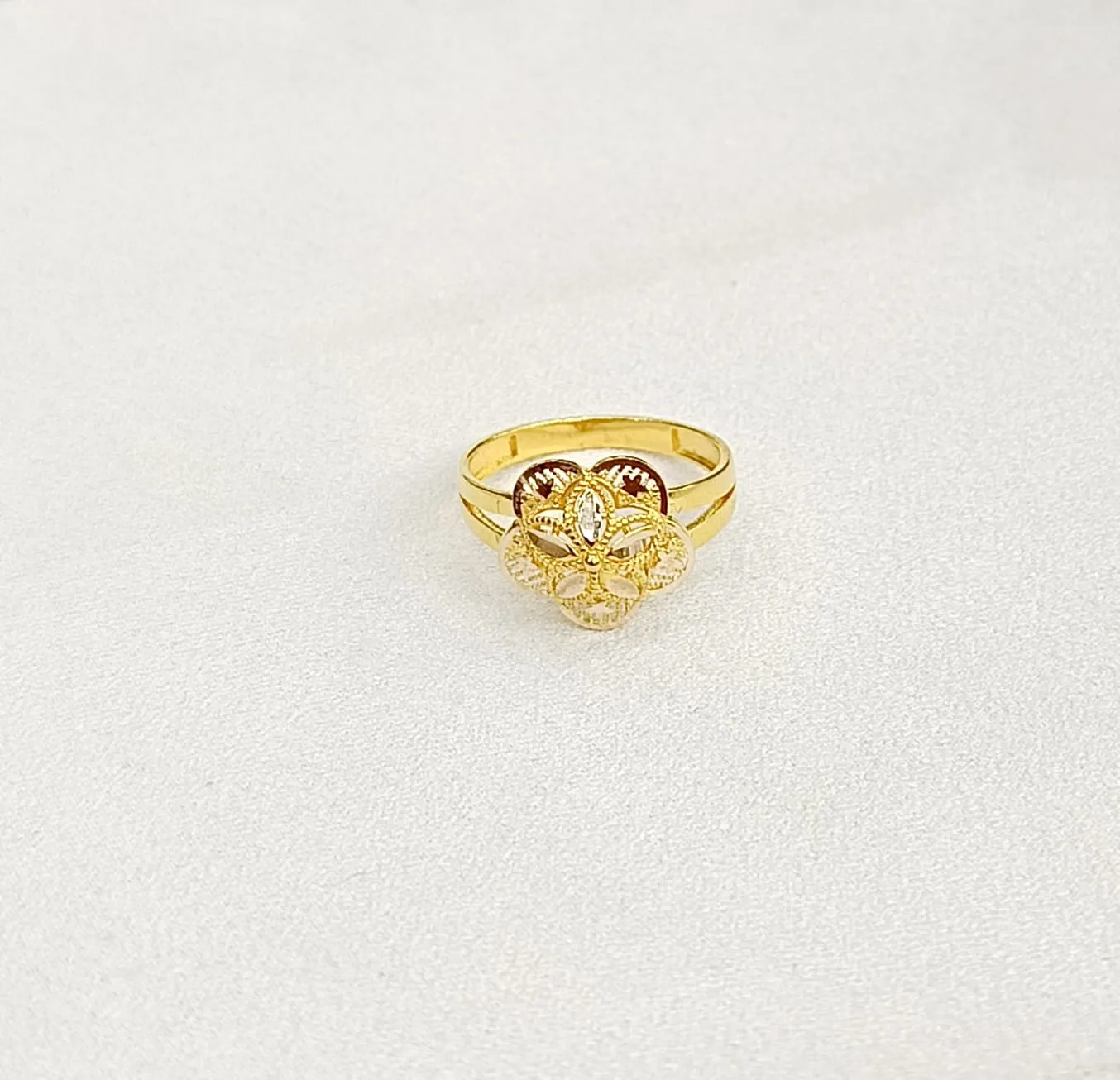 Favori Marka Tasarım Model Sarı Renk Yüzük