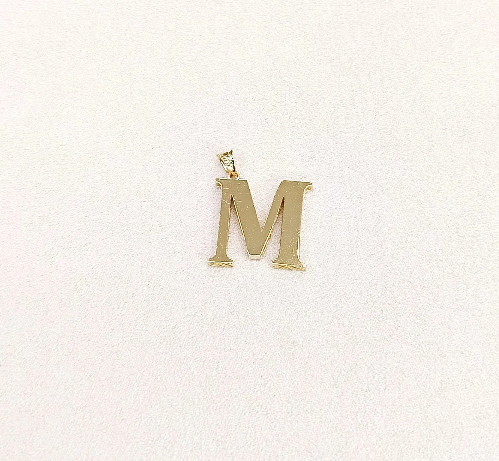 Favori Marka M Harfi Uç