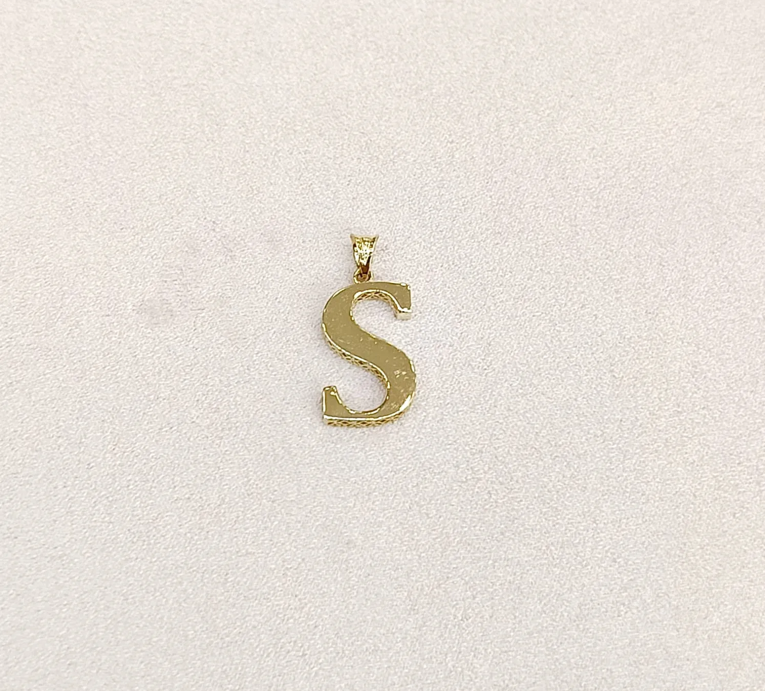 Favori Marka S Harfi Uç