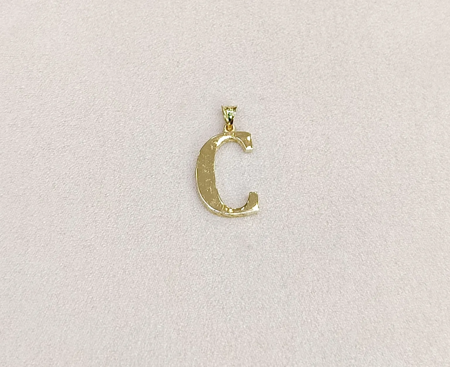 Favori Marka C Harfi Uç