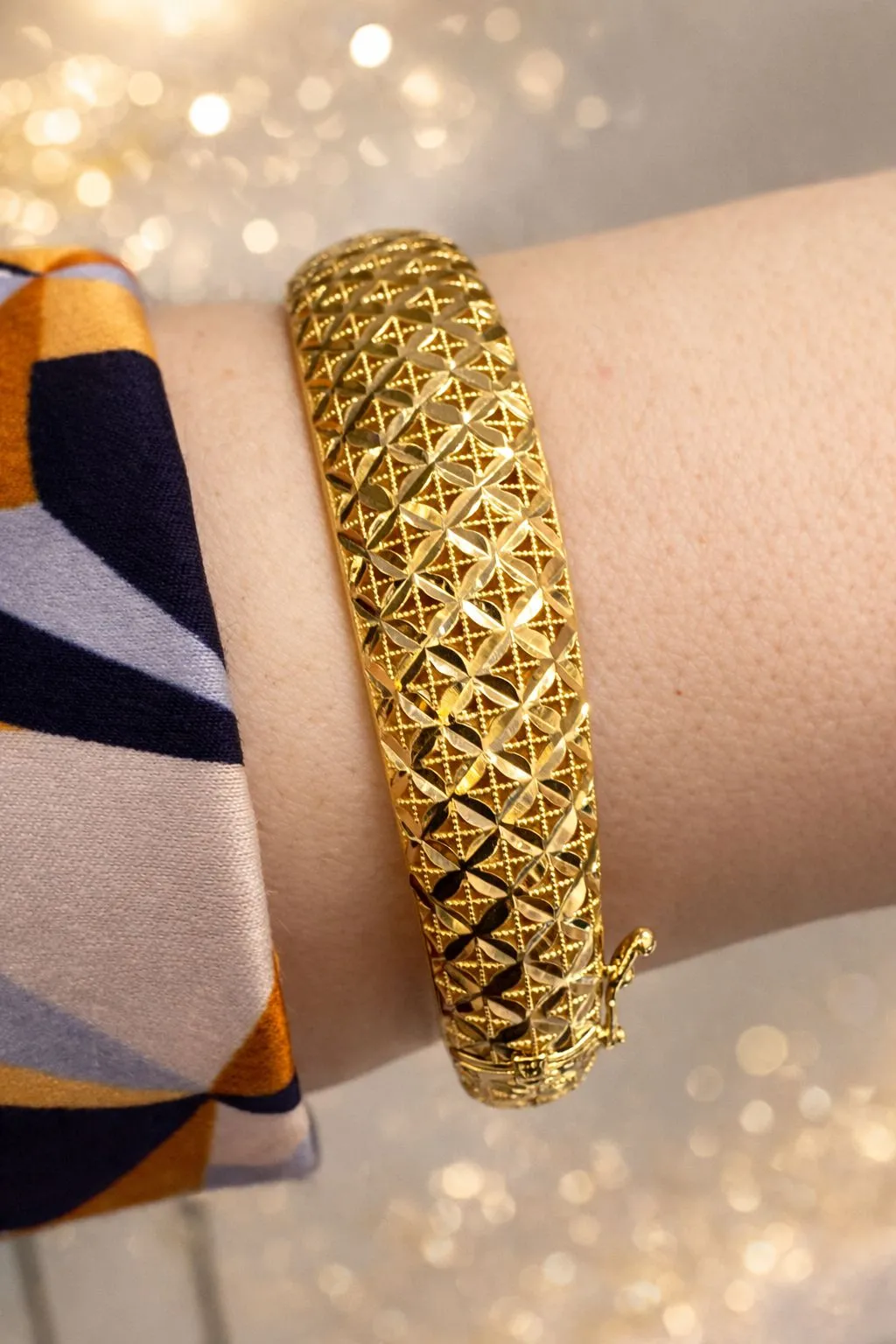 Favori Marka İtlayan Model Kelepçe