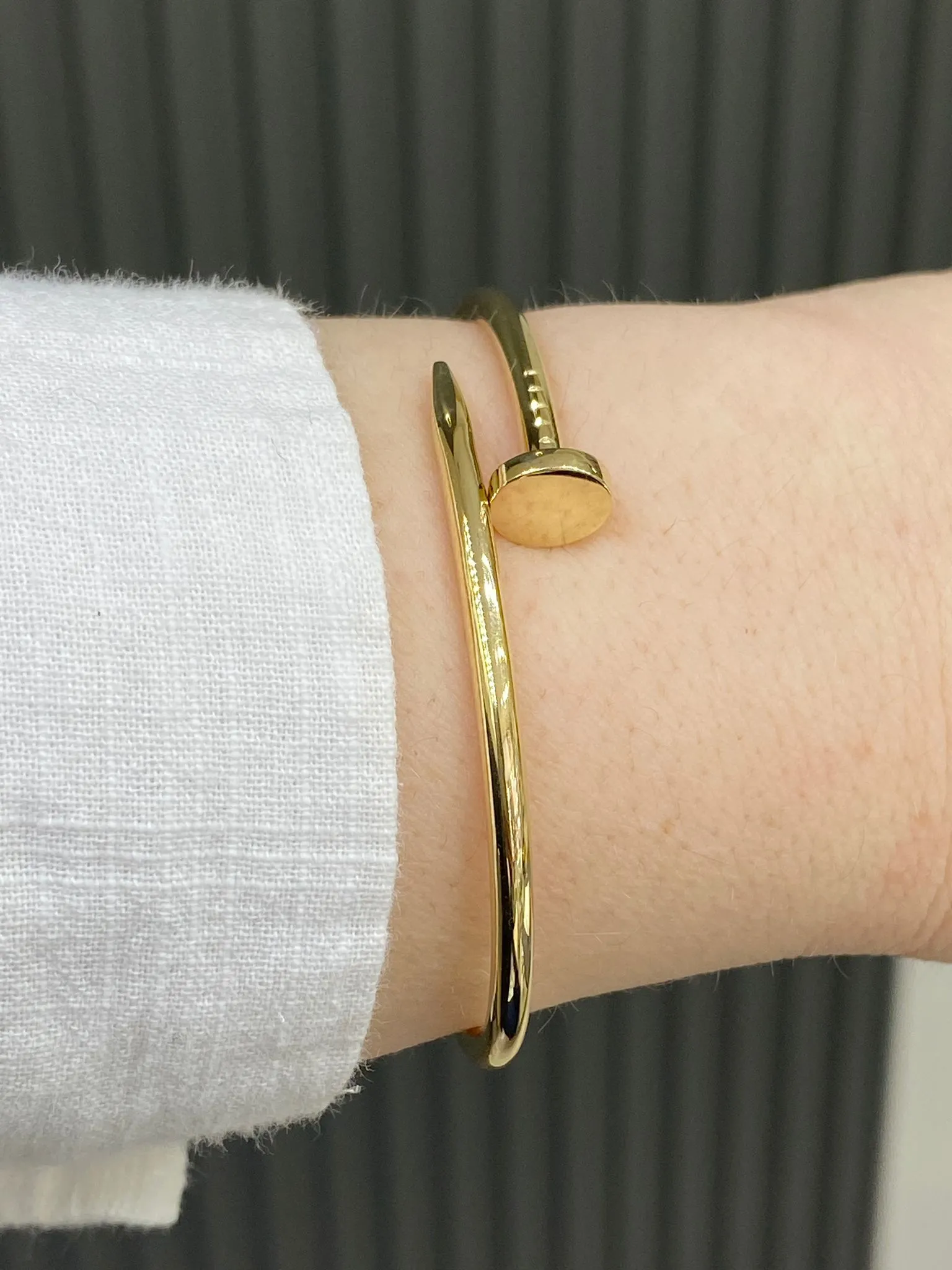 Favori Marka İtalyan Model Kelepçe