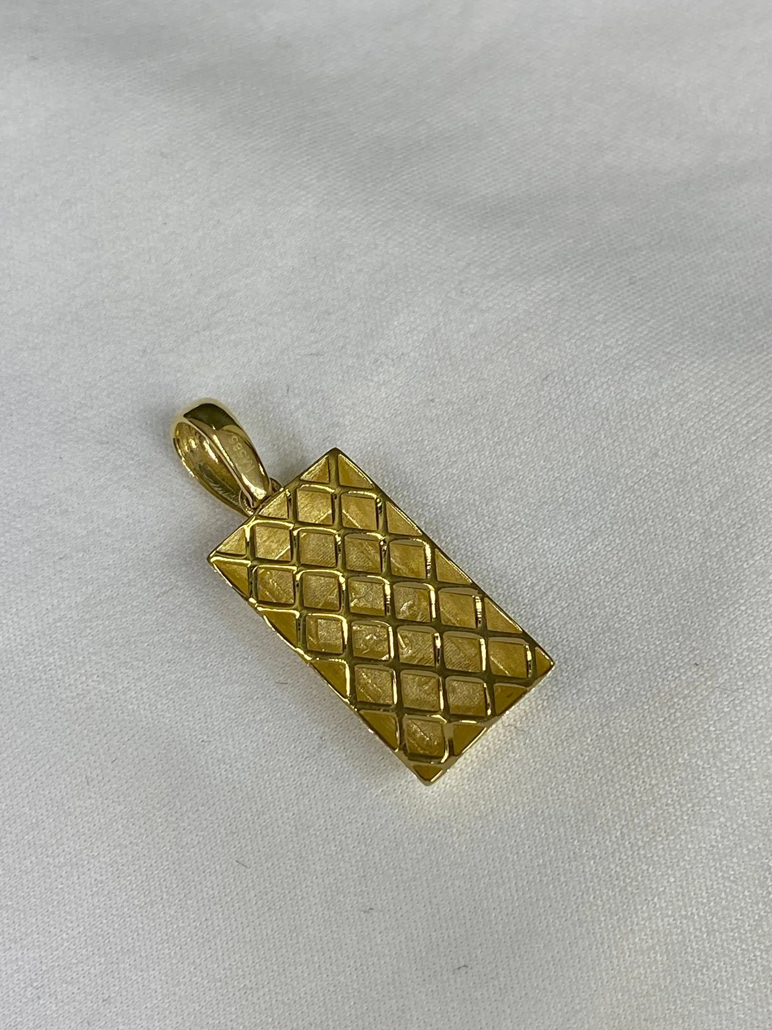 Favori Marka Külçe Model Uç