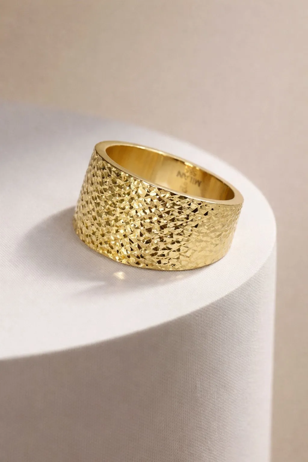 Favori Marka Kalemli Model Yüzük