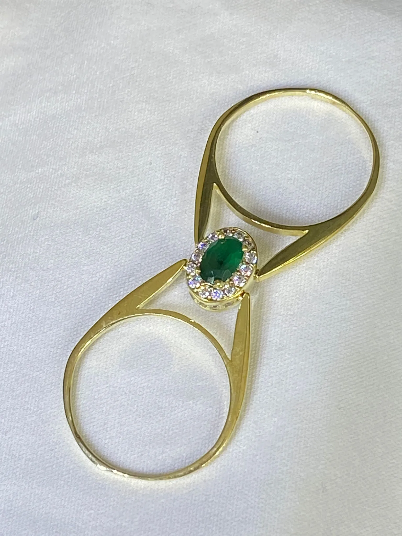 Favori Marka Çift Taraflı Renkli Taşlı Yüzük