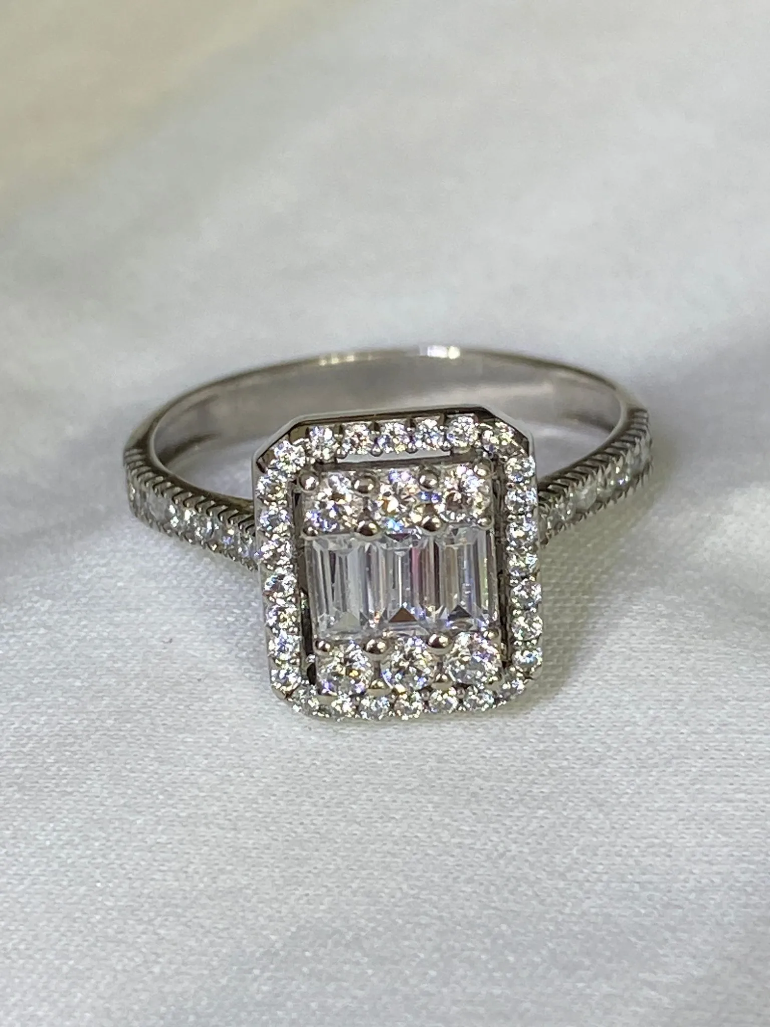 Favori Marka Baget Model Yüzük