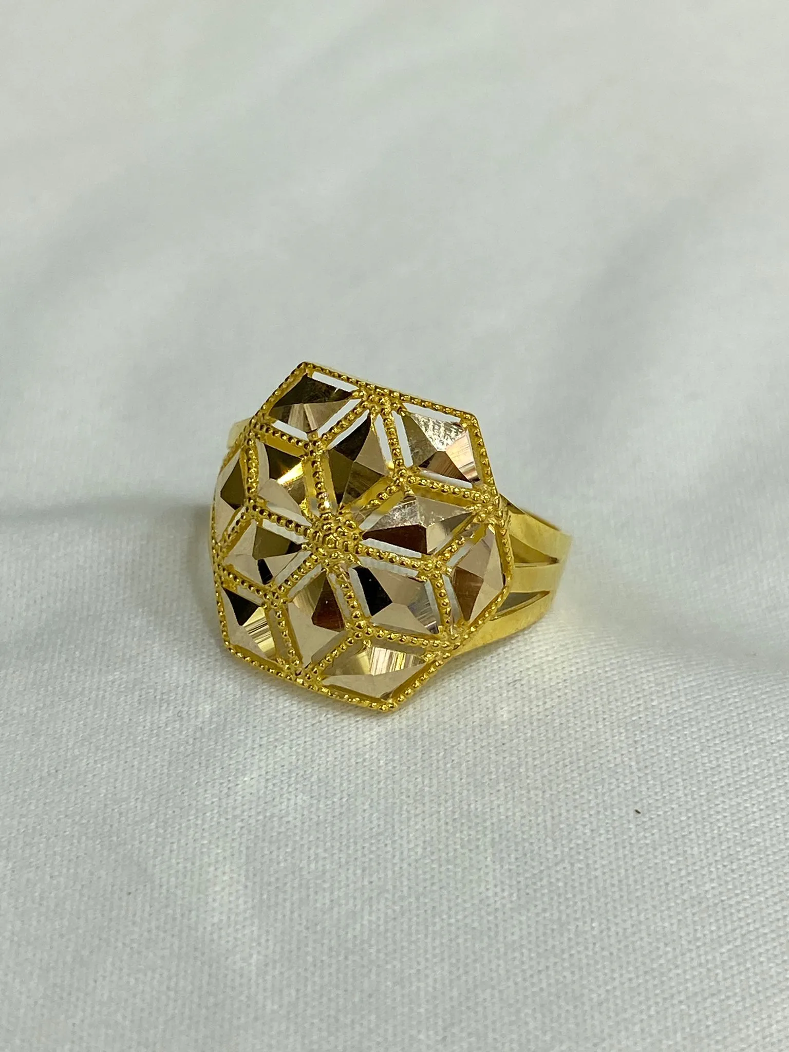 Favori Marka Kalem İşleme Model Yüzük