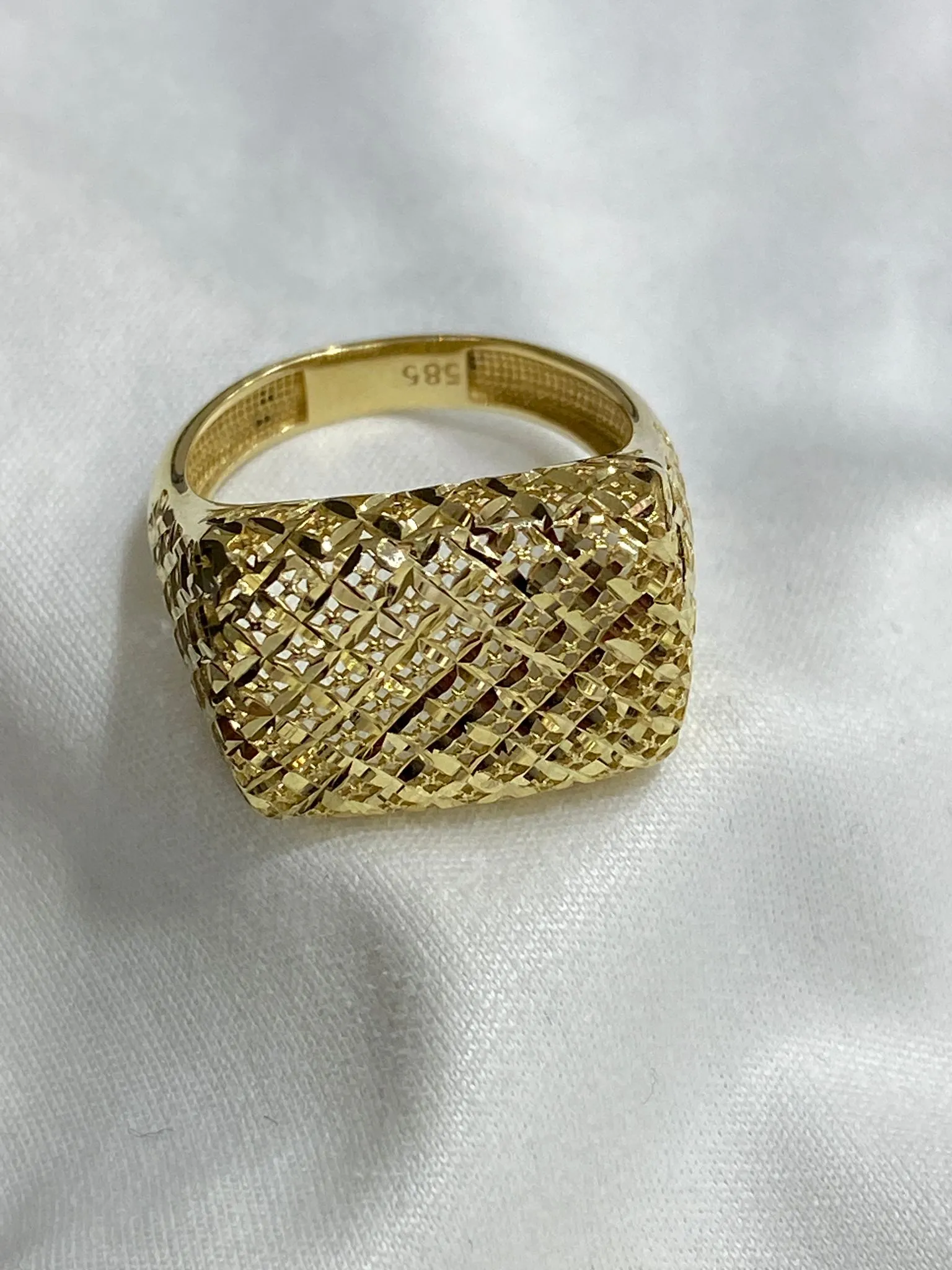 Favori Marka Kalemli Model Yüzük