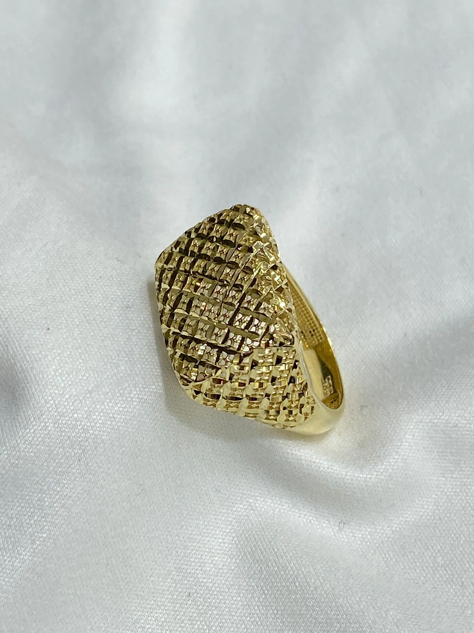 Favori Marka Kalemli Model Yüzük