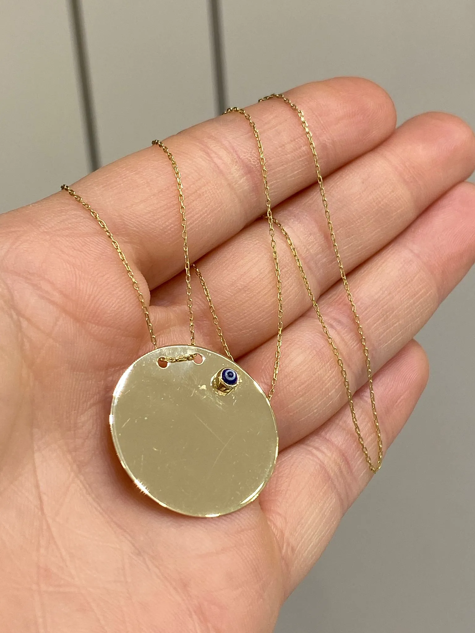 Favori Marka Plaka Model Kolye