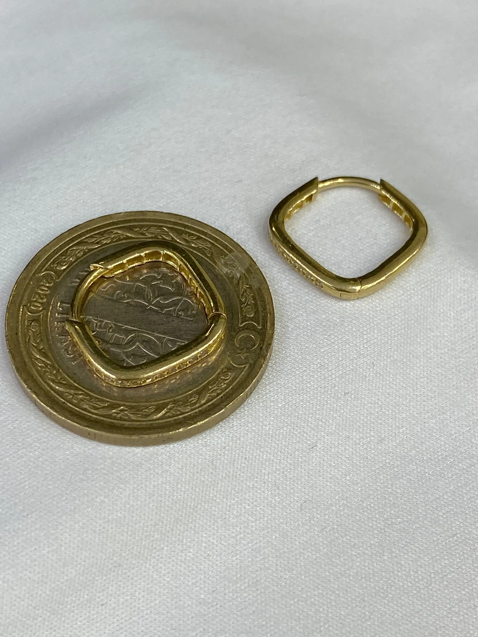 Favori Marka İtalyan Model Küpe