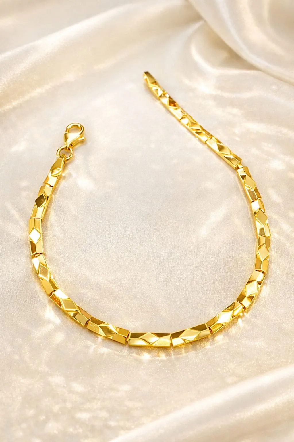 Favori Marka İtalyan Model Bileklik