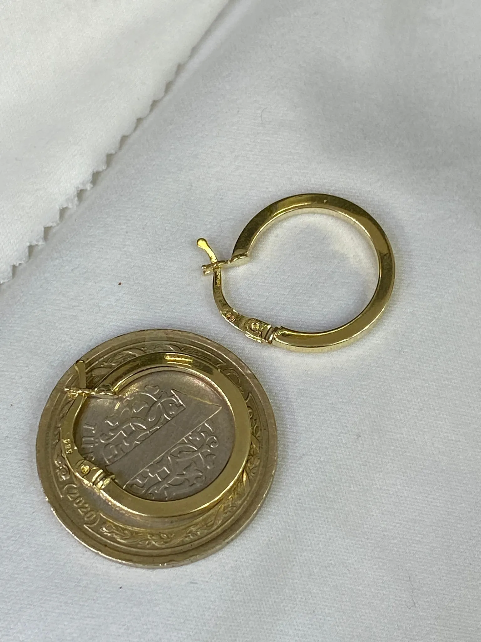 Favori Marka Halka Model Küpe