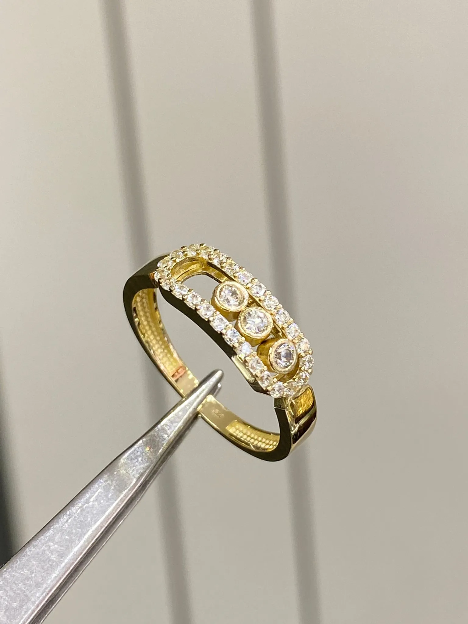 Favori Marka Messika Model Yüzük