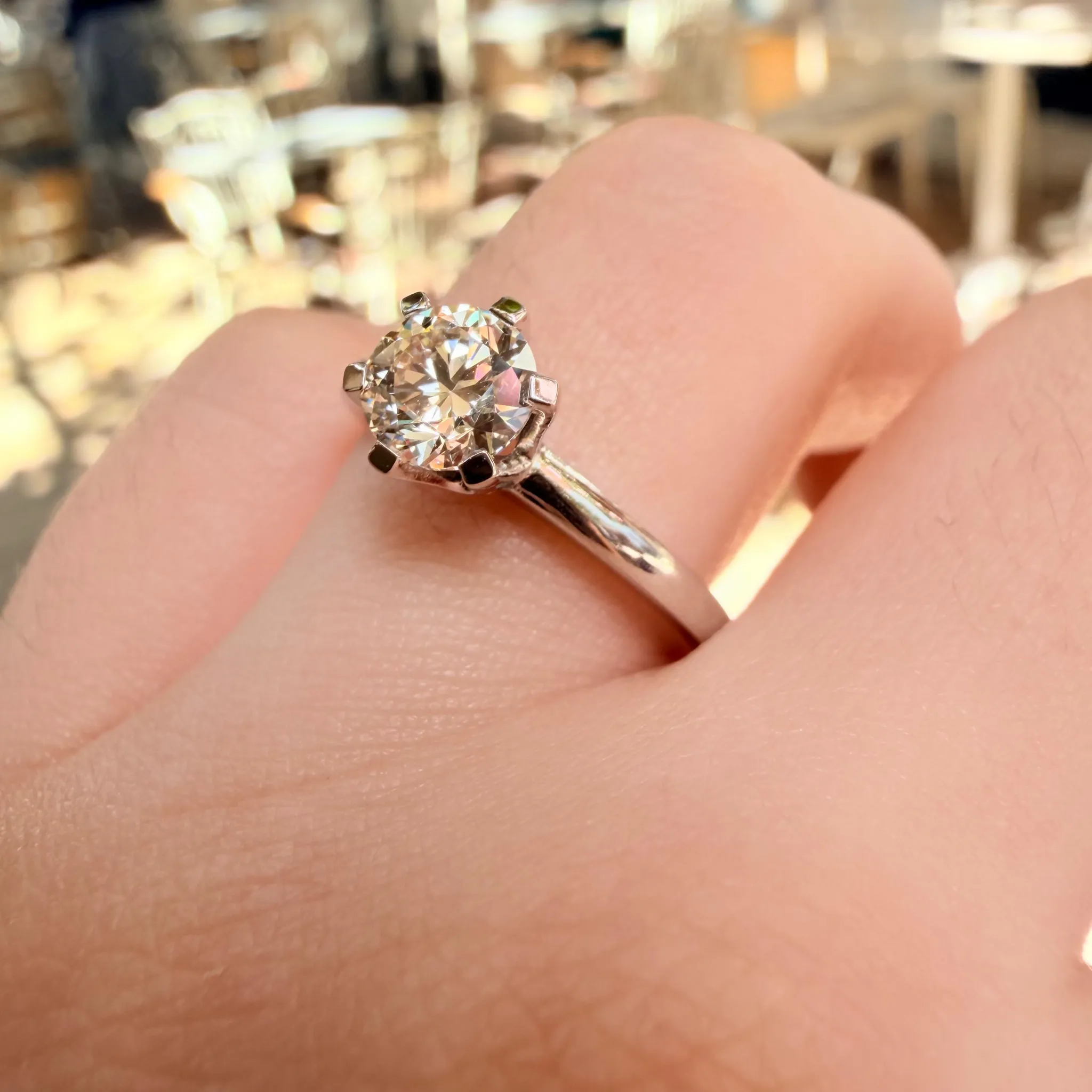 Favori Marka Pırlanta Taşlı Tek Taş Yüzük