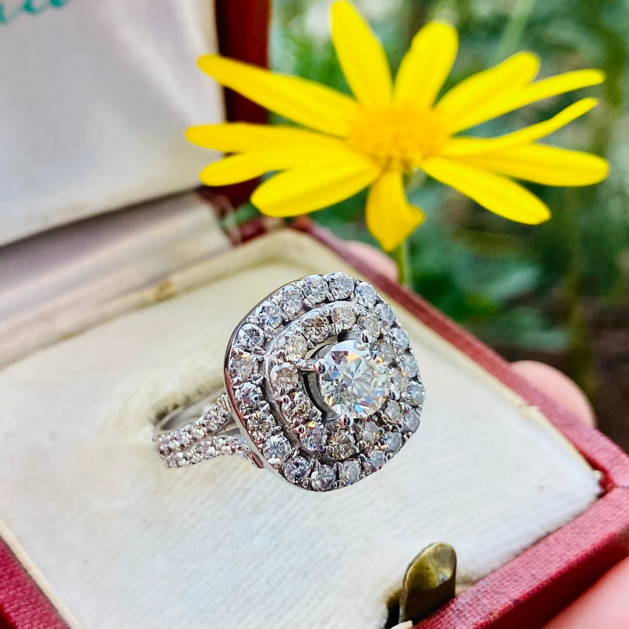 Pırlanta Taşlı Çift Sıra Baget Yüzük Özel Üretim 