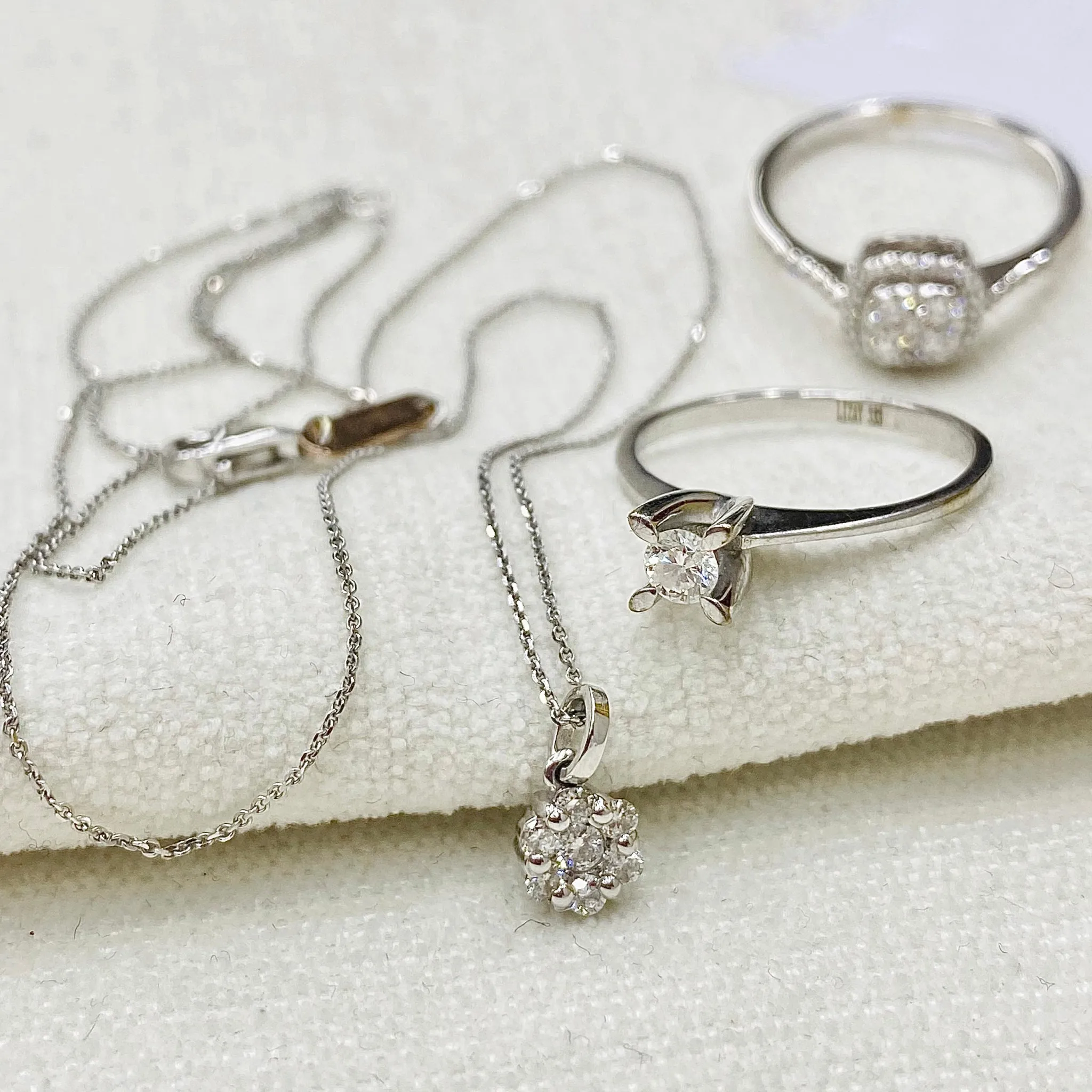 Zen Marka Pırlanta Taşlı Coronet Kolye