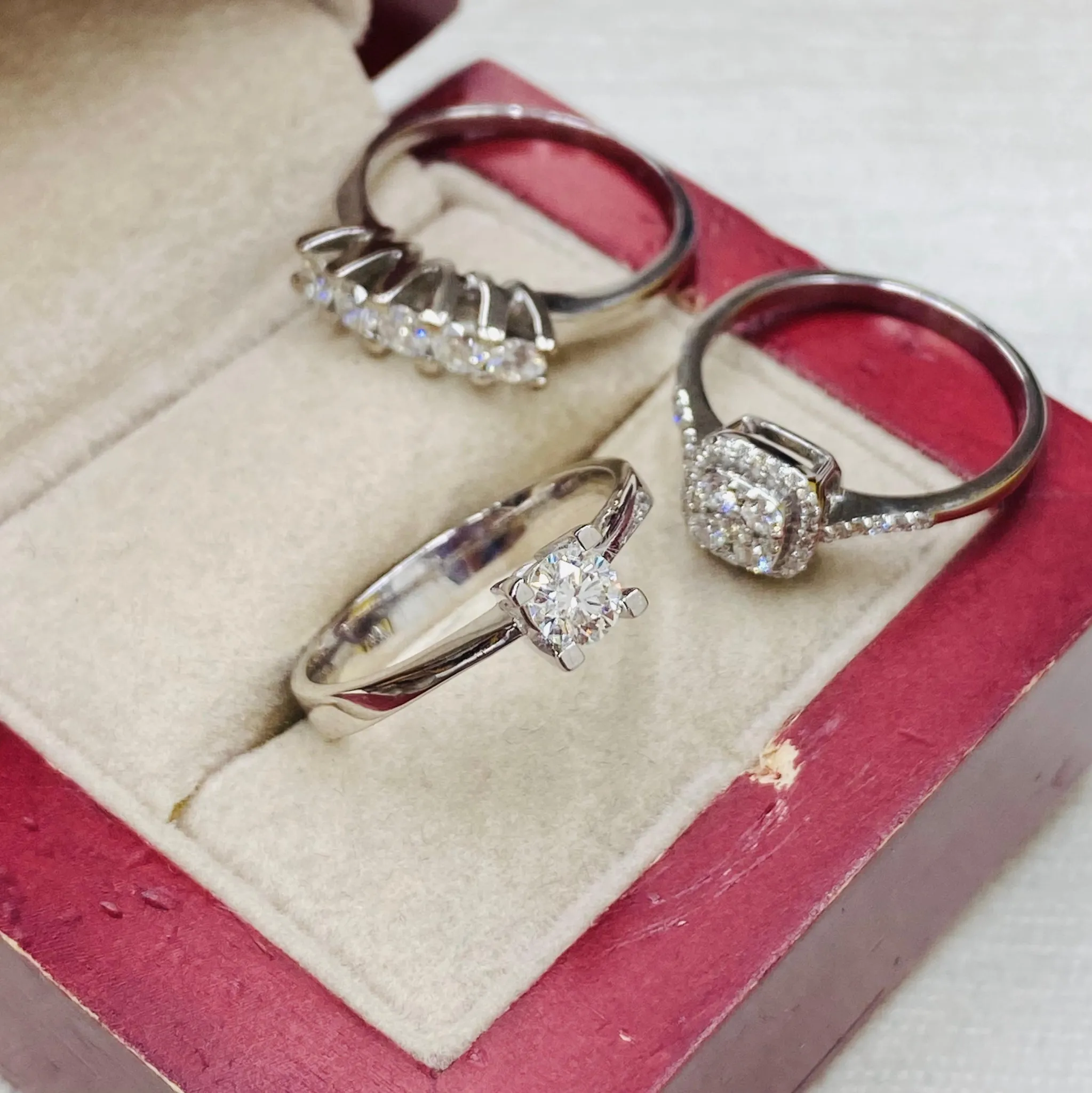 Favori Marka Pırlanta Taşlı Tek Taş Yüzük