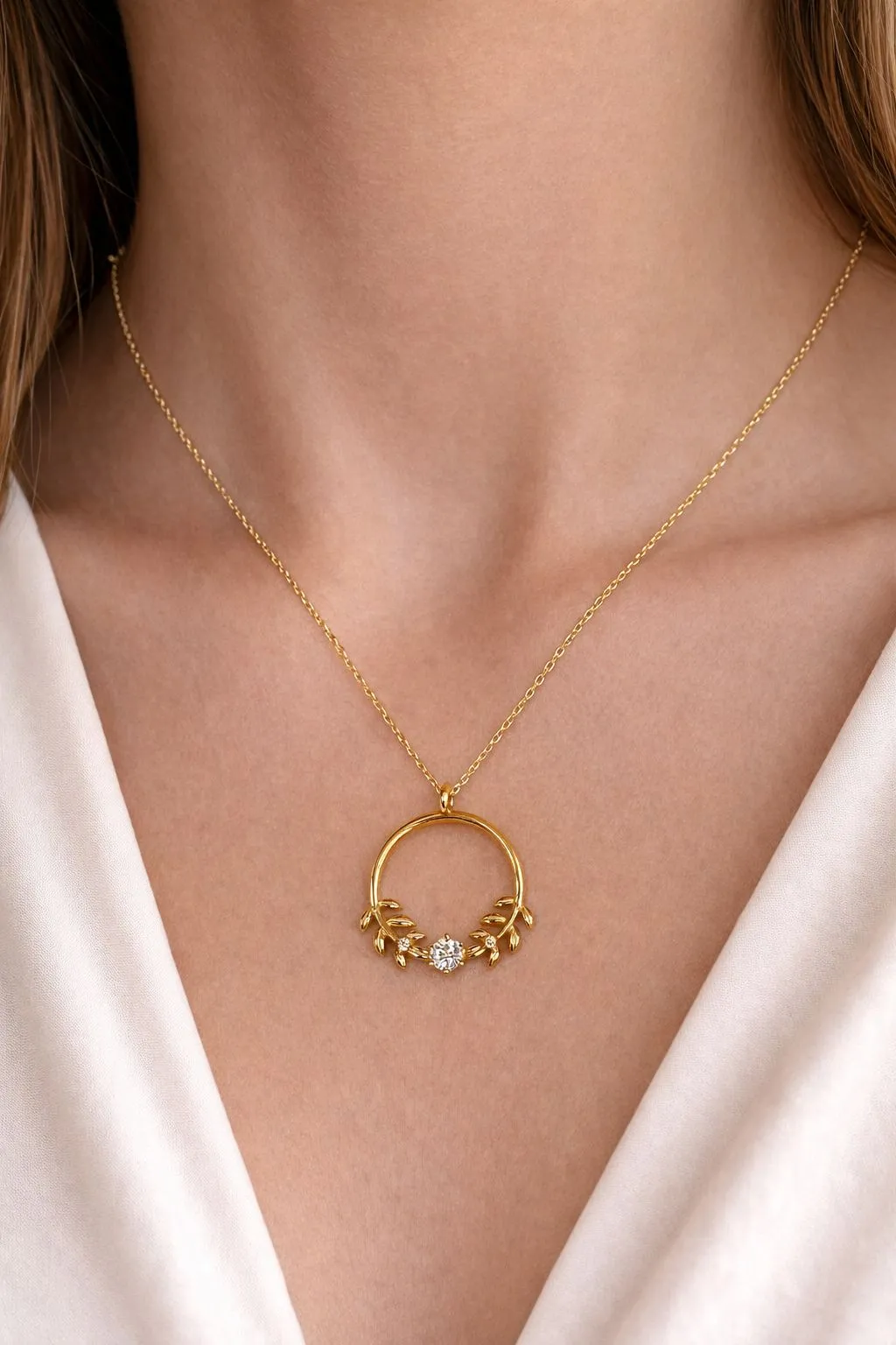 Favori Marka İtlayan Model Kolye