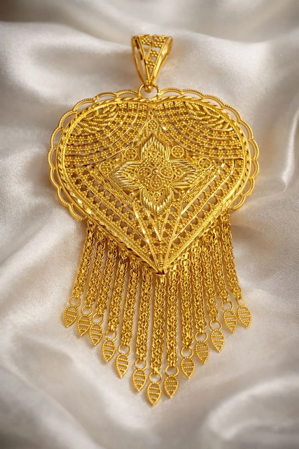 Favori Marka Hintişi Model Uç