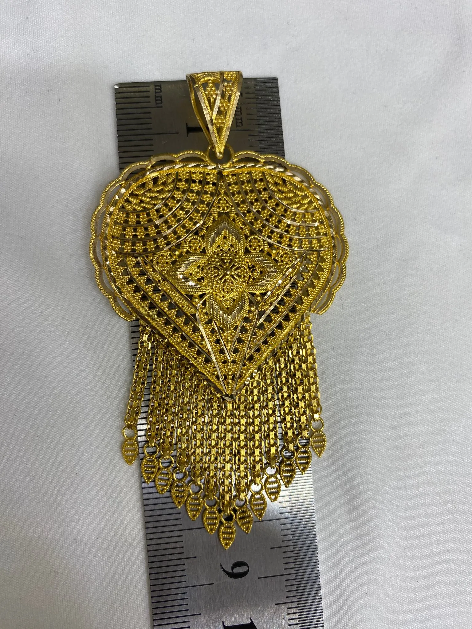 Favori Marka Hintişi Model Uç