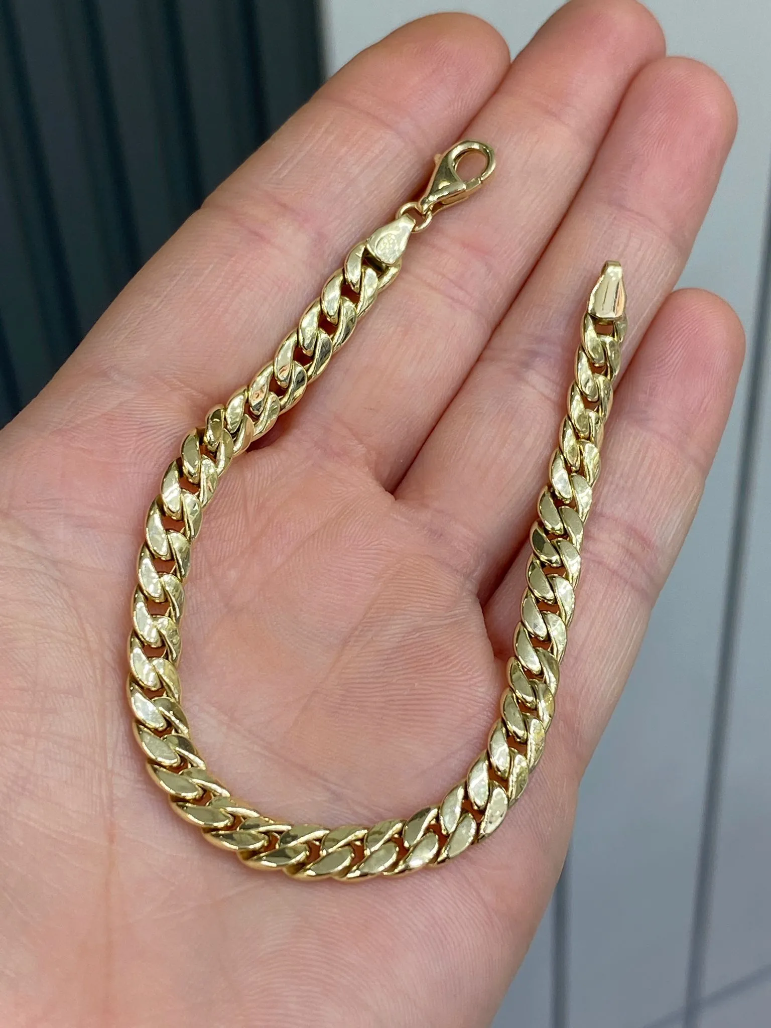 Favori Marka Gurmet Model Bileklik 