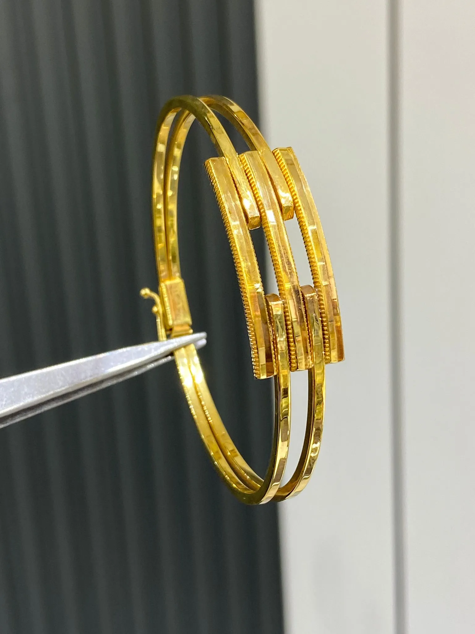 8 Ayar Kaburga Model Kelepçe