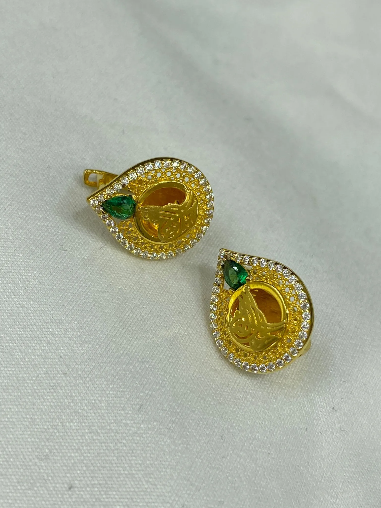 8 Ayar Tuğralı Model Küpe