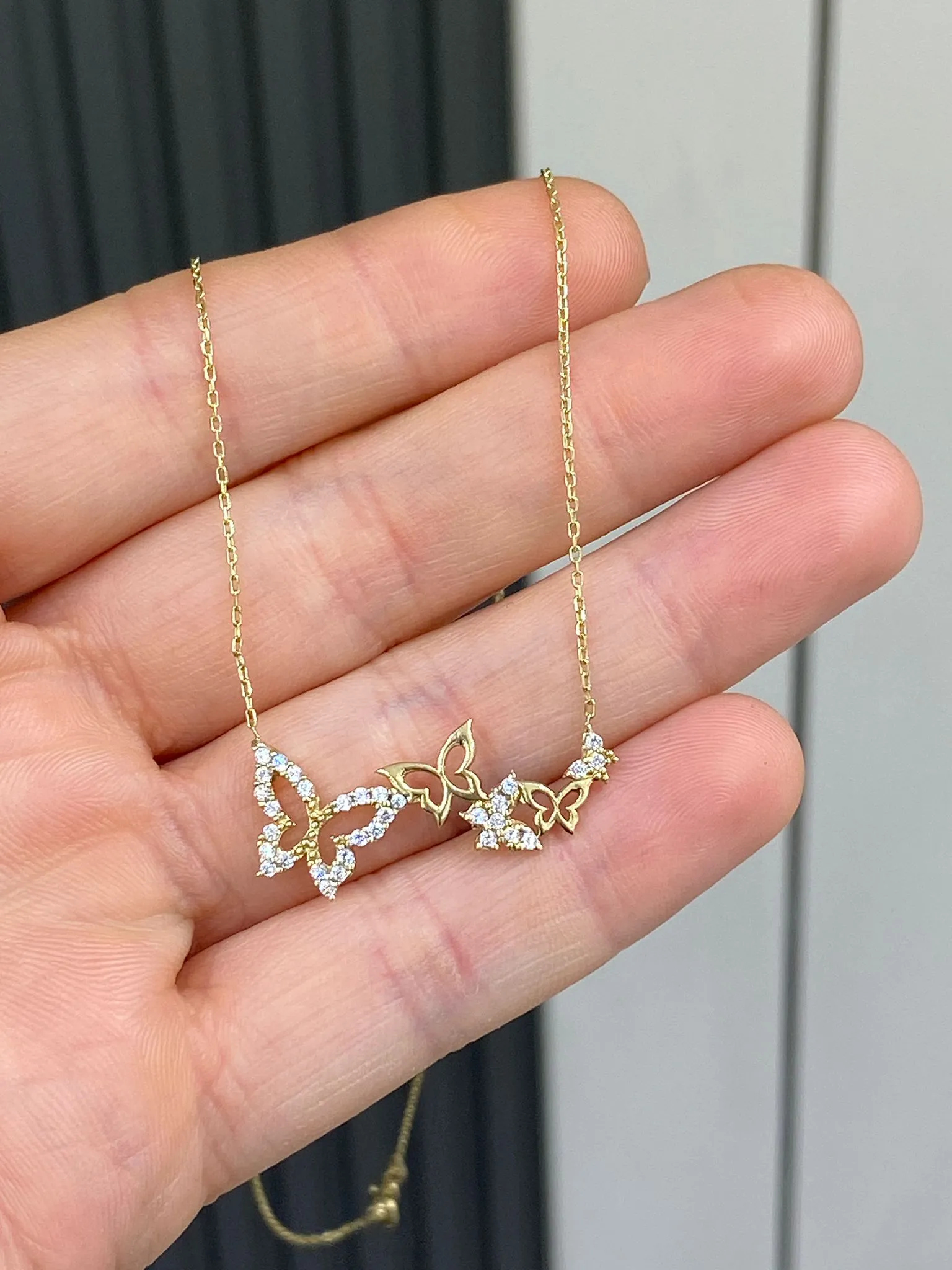 8 Ayar Kelebek Model Kolye