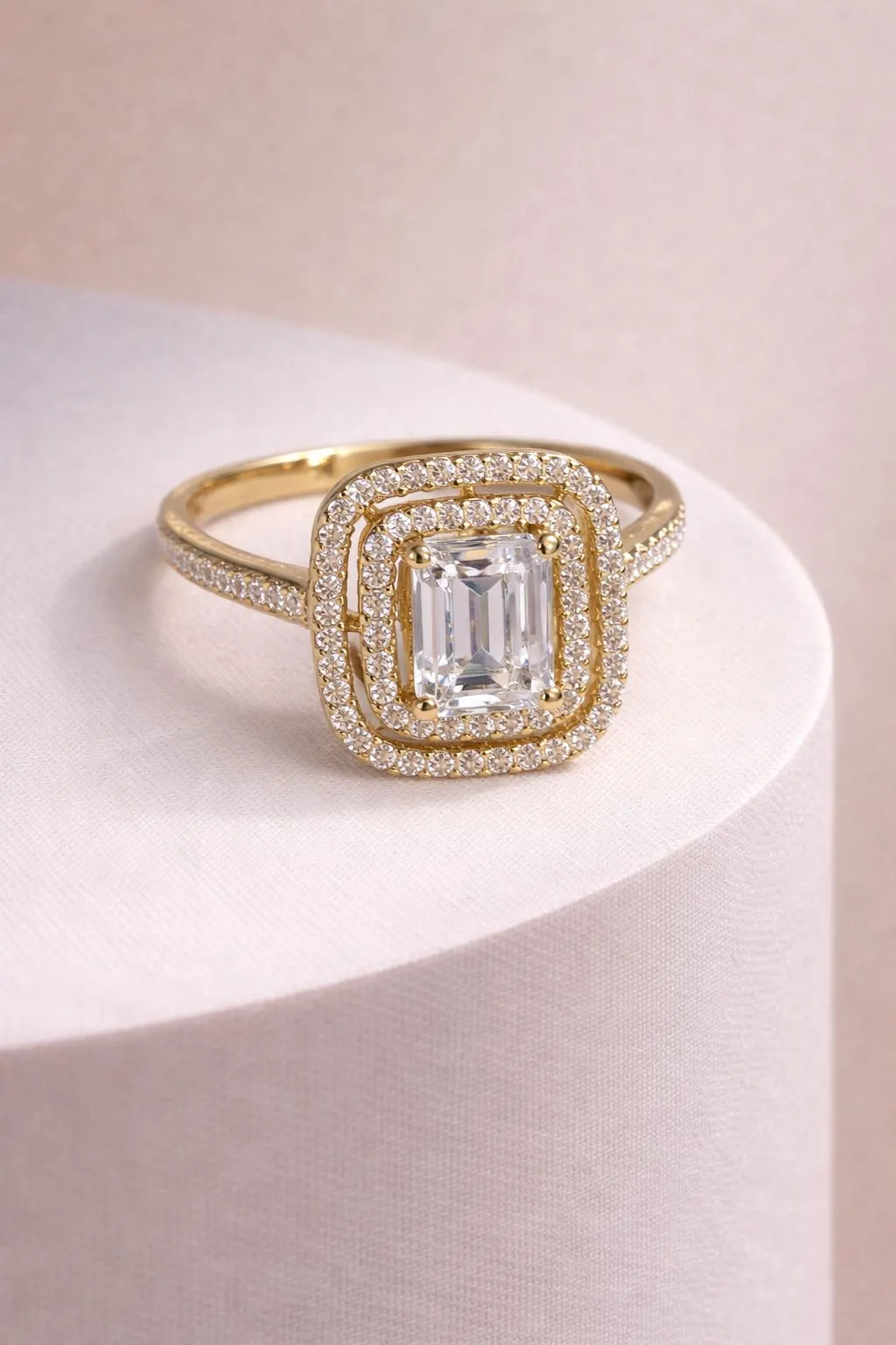 8 Ayar Baget Model Yüzük