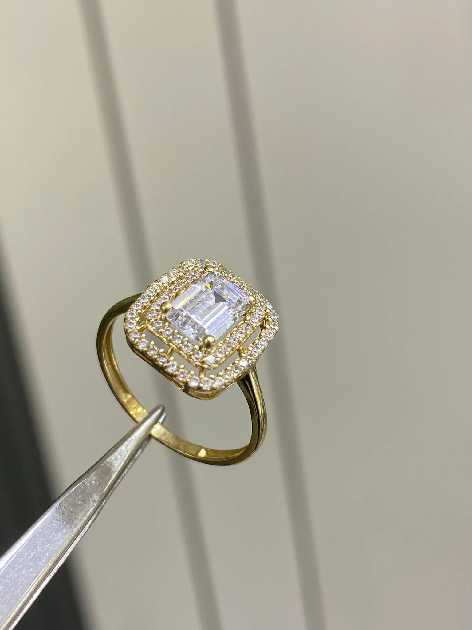 8 Ayar Baget Model Yüzük