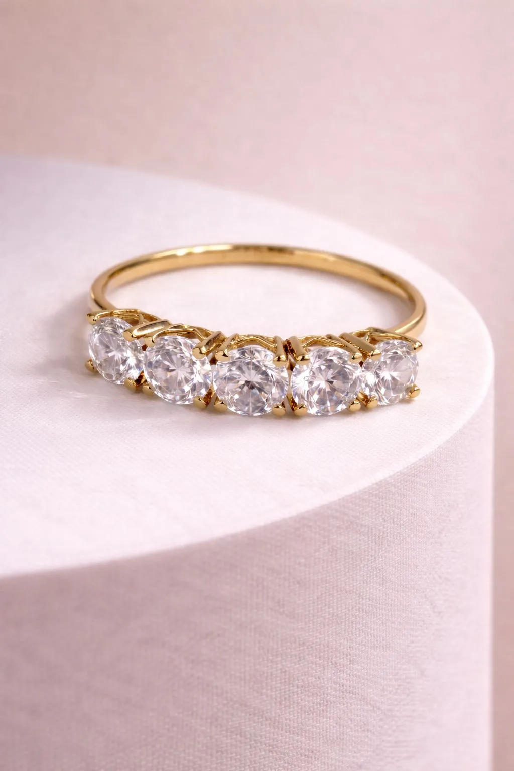 8 Ayar Beştaş Model Yüzük