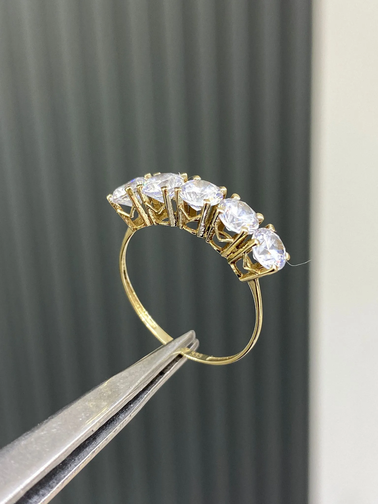 8 Ayar Beştaş Model Yüzük