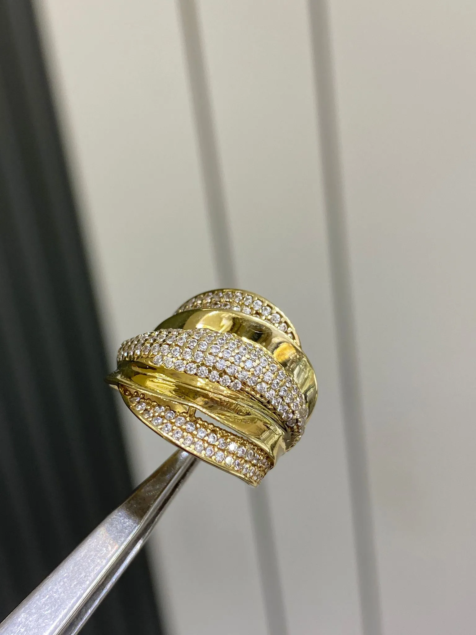 8 Ayar Fantezi Model Yüzük