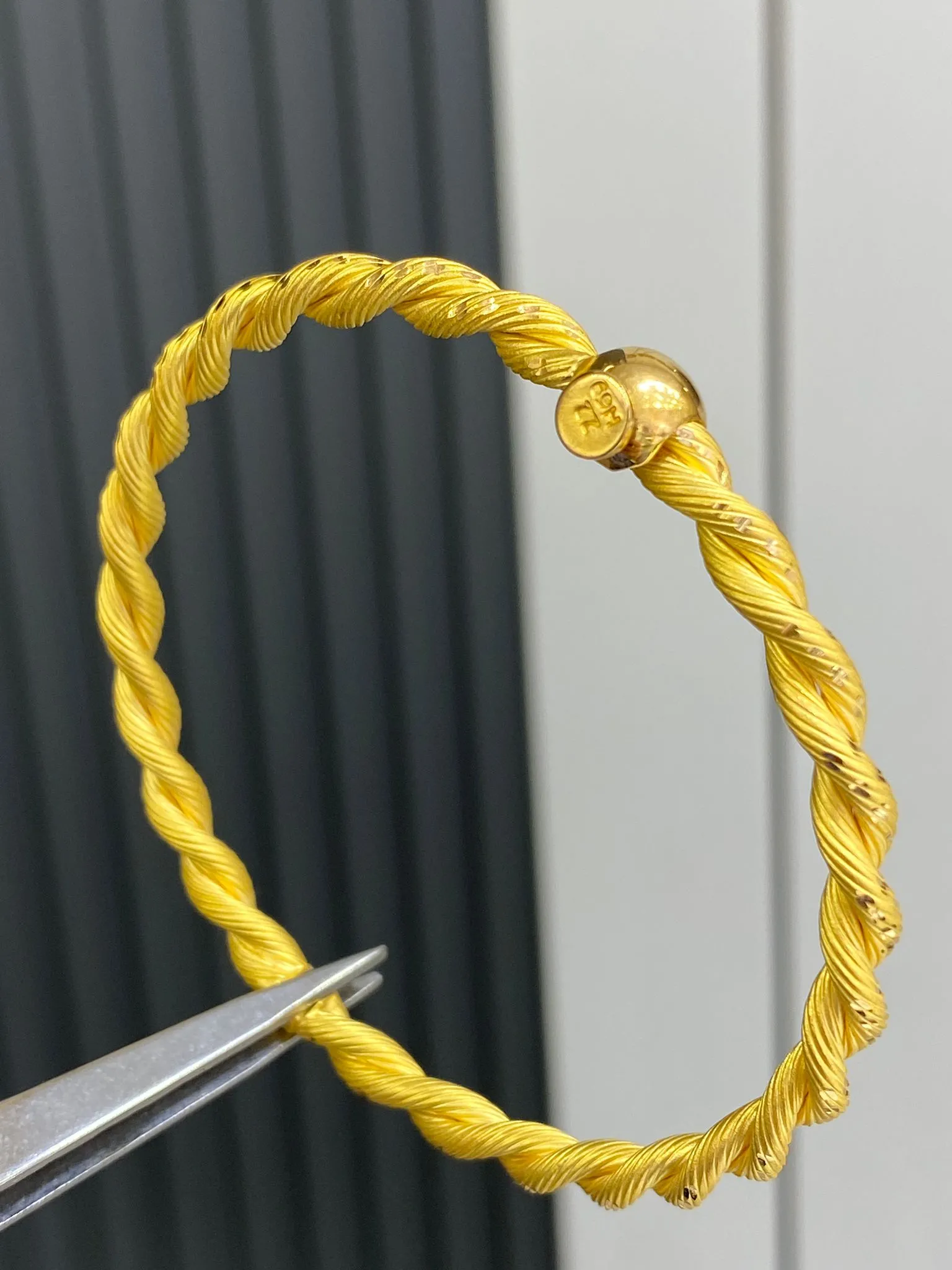 22 Ayar Kalem İşleme Burma Model Kelepçe