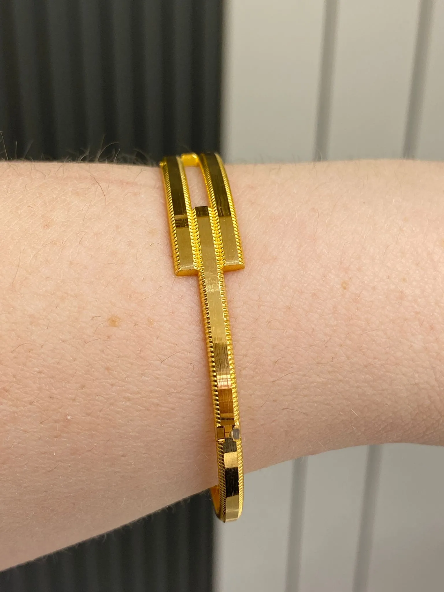 22 Ayar Çift Sıralı Kaburga Model Kelepçe