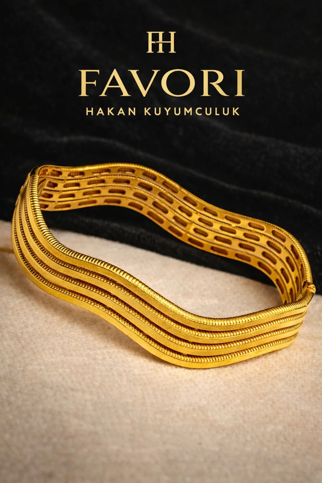 22 Ayar Dört Sıralı Zig Zag Model Kelepçe