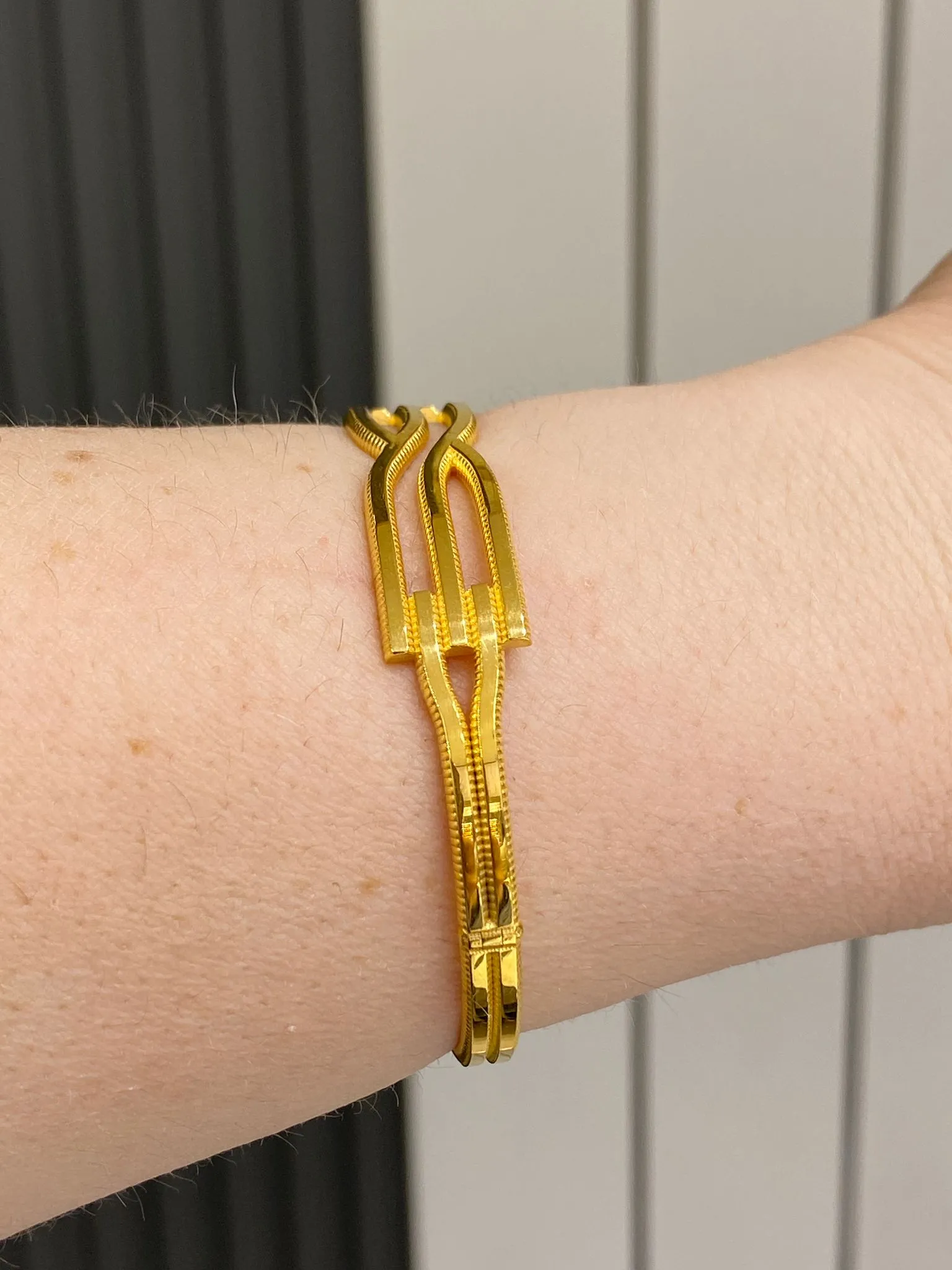 22 Ayar Kaburga Model Kelepçe