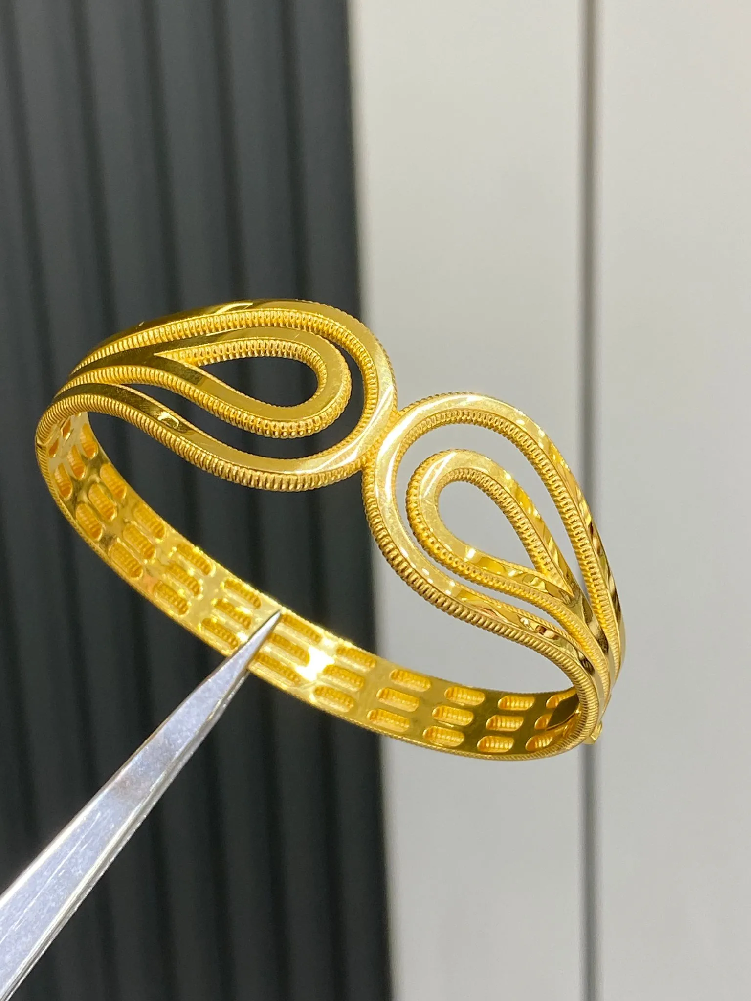 22 Ayar Damla Model Kelepçe