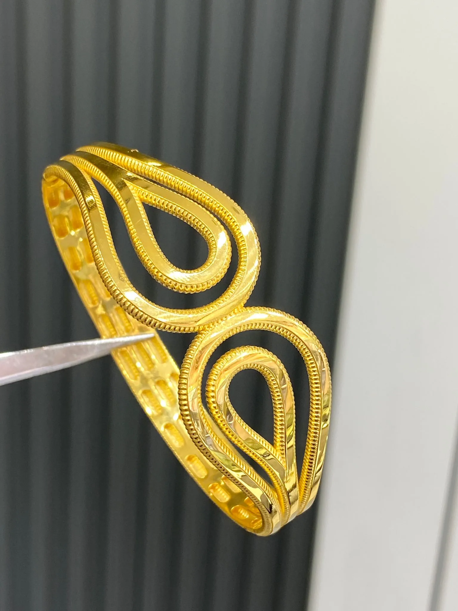 22 Ayar Damla Model Kelepçe