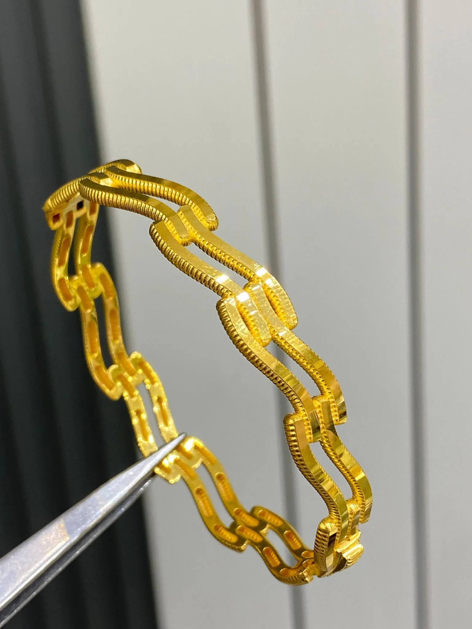 22 Ayar Çift Sıralı İtalyan Model Kelepçe